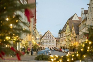 Orașul unde Crăciunul este sărbătorit zilnic, de 40 de ani