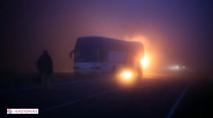 Un autobuz de pe ruta București-Chișinău s-a făcut scrum în apropiere de raionul Strășeni