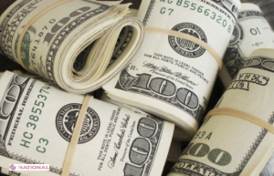 Doi moldoveni care veneau acasă cu 380 de mii de dolari au rămas FĂRĂ bani. Vameșii i-au confiscat