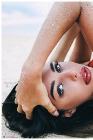 GALERIE FOTO // Fostă Miss Rusia, ironizată pe Instagram: „Credeam că ai şlapi”