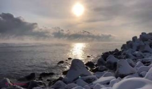 VIDEO // Marea Neagra „fierbe” la -15 grade