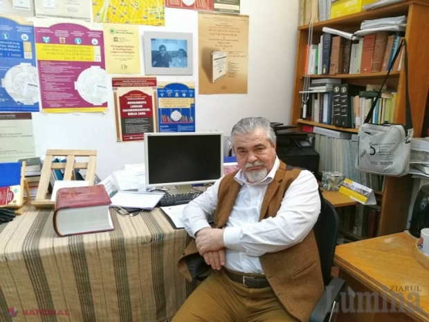 Un profesor din Iași, la Căpriana: Reportaj despre BIBLIE