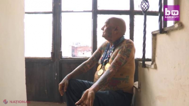 FOTO // VIDEO // Bărbatul ăsta are 74 de ani şi a doborât mai bine de 20 de recorduri în Guiness Book!