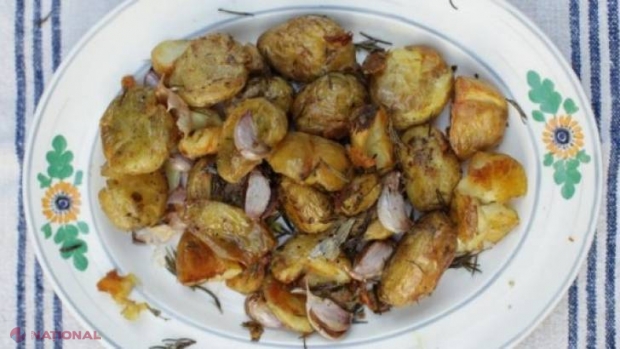Reţeta zilei: Cartofi la cuptor cu rozmarin