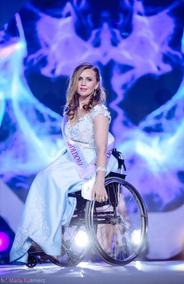 INTERVIU // Femeia cu dizabilități care a reprezentat R. Moldova la un concurs de MISS: „Am înțeles că pot fi depășite anumite limite”