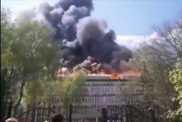 Pompierii înaintează câte DOUĂ versiuni cu privire la incendiile devastatoare de vineri din Chișinău