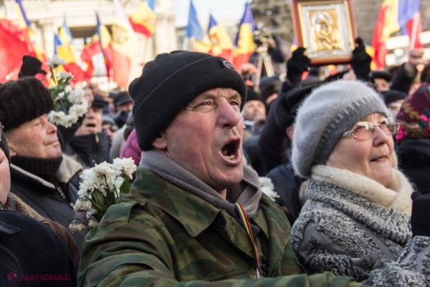 VIDEO // Protestatarii au înaintat un ULTIMATUM guvernanților. Expiră joi, la ora 17.00