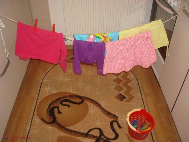 De ce NU e bine să vă uscaţi hainele în interiorul casei