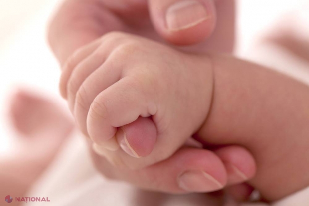 „Am dus la groapă un boț de aur”. Un bebeluș de numai două săptămâni a decedat la spitalul din Cahul, iar părinții acestuia acuză medicii de NEGLIJENȚĂ. Ministerul Sănătății a inițiat o anchetă