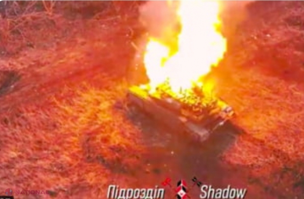 VIDEO // Momentul în care „mândria” armatei Kremlinului, cel mai modern tanc, este distrus instant de o grenadă. „Cinci milioane de dolari arse în câteva secunde”