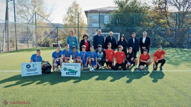VIDEO, FOTO // A.S.I.C.S. și Ambasada Bulgariei au INAUGURAT terenul de minifotbal de la Liceul „Olimpii Panov” din Taraclia: „Echipei A.S.I.C.S. a mers până în pânzele albe ca să-ți onoreze promisiunea făcută acestor copii talentați”