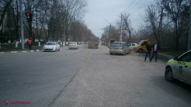 Poliția a stabilit că șoferul mașinii, în care „de obicei circulă Andrei Năstase”, se face VINOVAT de producerea accidentului din Bălți