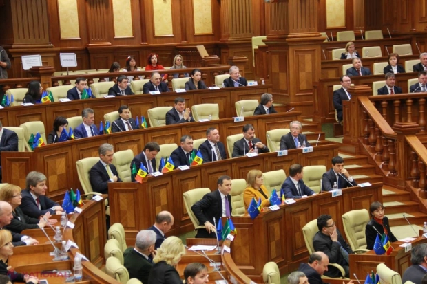 Ministerul Justiției propune modificarea Constituției. Deputații vor fi lăsați FĂRĂ IMUNITATE