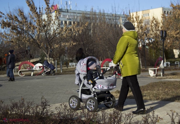 Familiile care au un SINGUR copil, cele mai NUMEROASE în R. Moldova: În câte locuințe cresc trei și mai mulți urmași