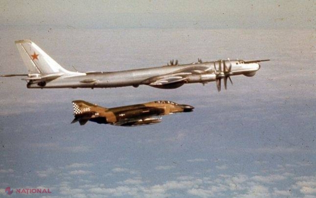 Cum se DISTRAU piloţii americani şi sovietici în timpul Războiului Rece