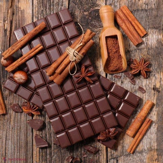 STUDIU // Ce se ÎNTÂMPLĂ în corp după ce mănânci ciocolată?