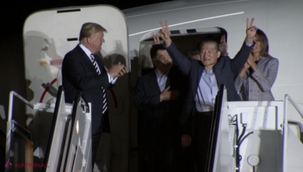 Cine sunt cei trei americani ELIBERAȚI din Coreea de Nord. Au fost întâmpinați de Donald și Melania Trump