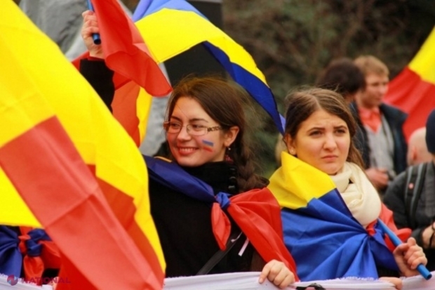 VIDEO, LIVE TEXT // Marea Adunare CENTENARĂ din centrul Chișinăului: Piața Marii Adunări Naționale este PLINĂ