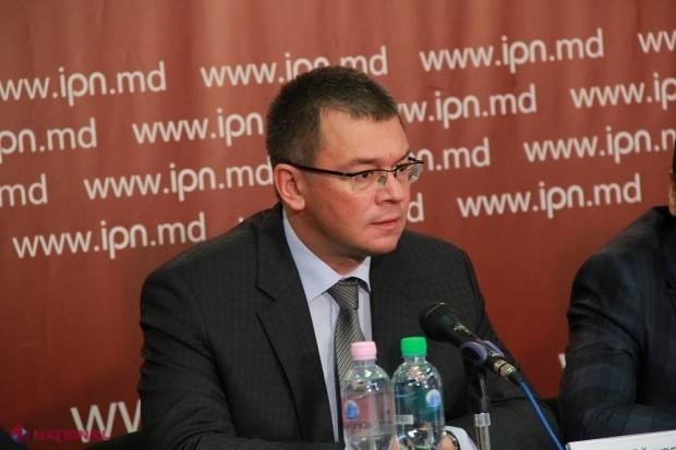 EXCLUSIV // Mihai Răzvan Ungureanu: „Votul din turul II nu va fi doar PRO-Iohannis, ci şi împotriva sistemului MAFIOT al lui Ponta” 