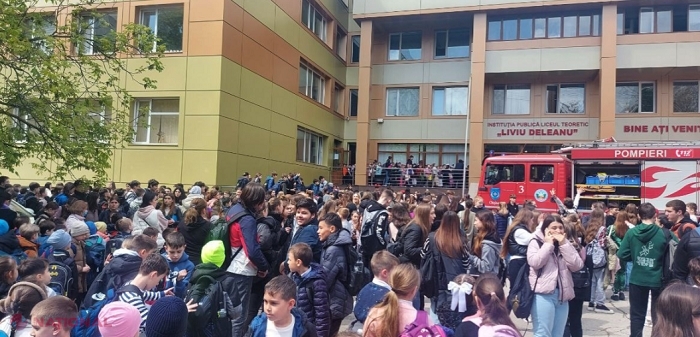 Un nou incendiu la Liceul „Liviu Deleanu”, a doua zi după ce elevii au revenit la ore în format fizic