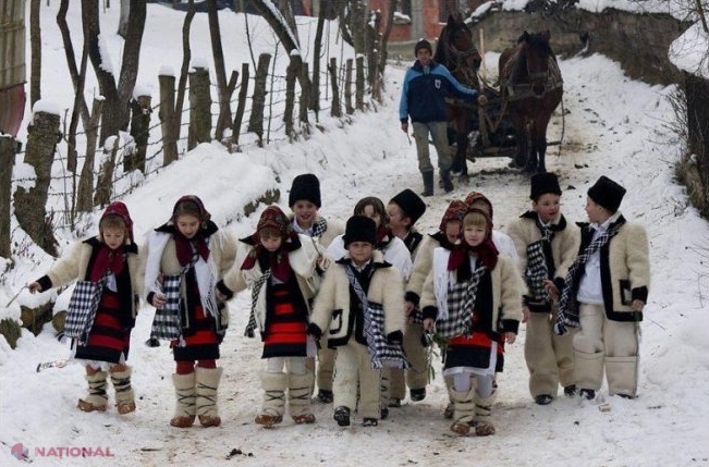 TradiÈii De IarnÄ UrÄturi De Anul Nou In Versuri