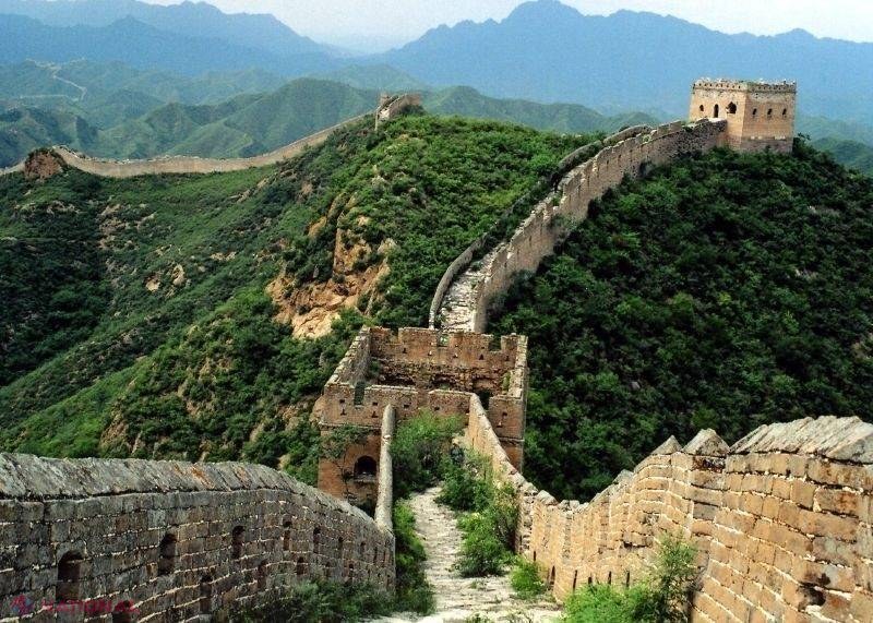 Wiwik china. Великая китайская стена в древнем Китае. Великая китайская стена пирамида. Китай 2000. Длинна Китай стены