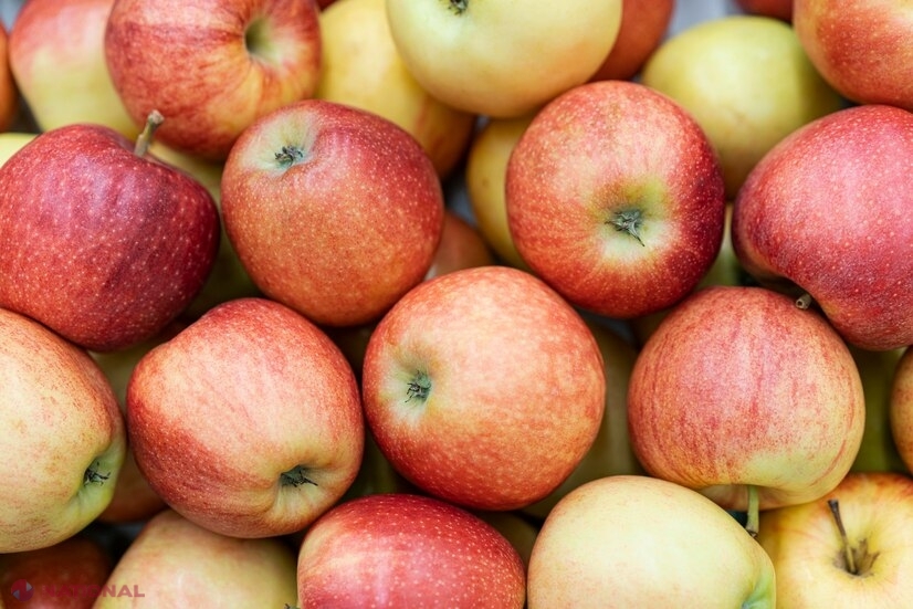 Dieta cu mere roșii: în doar CINCI zile slăbești și îți detoxifici organismul