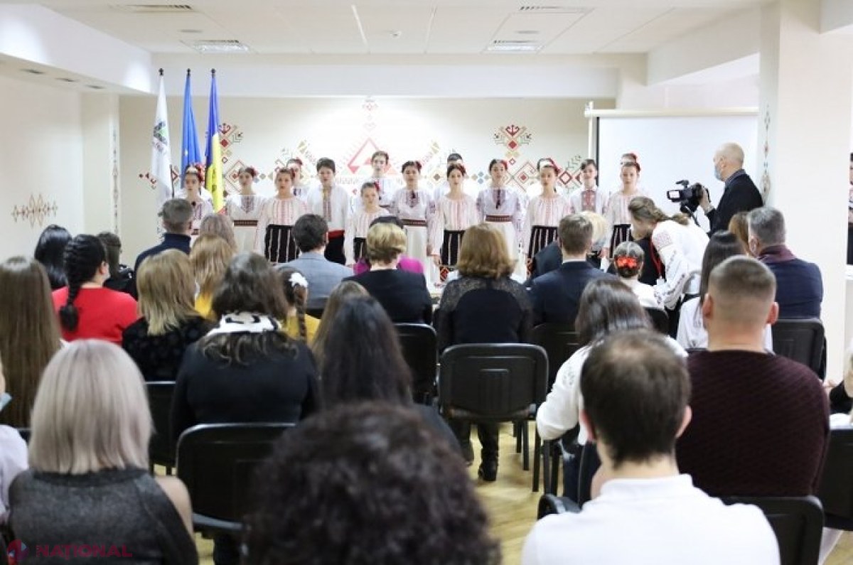 LISTA CÂȘTIGĂTORILOR de la concursul republican „Limba noastră-i o comoară”: Premii de mii de lei 