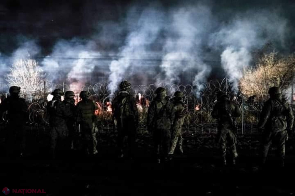 Grupuri mari de migranți au reușit să „spargă” frontiera dintre Belarus și Polonia