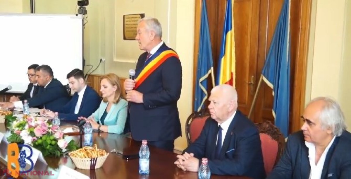 VIDEO // Directorul TNME din Chișinău, Petru Hadârcă, va conduce și Teatrul Municipal ,,V. Maximilian
