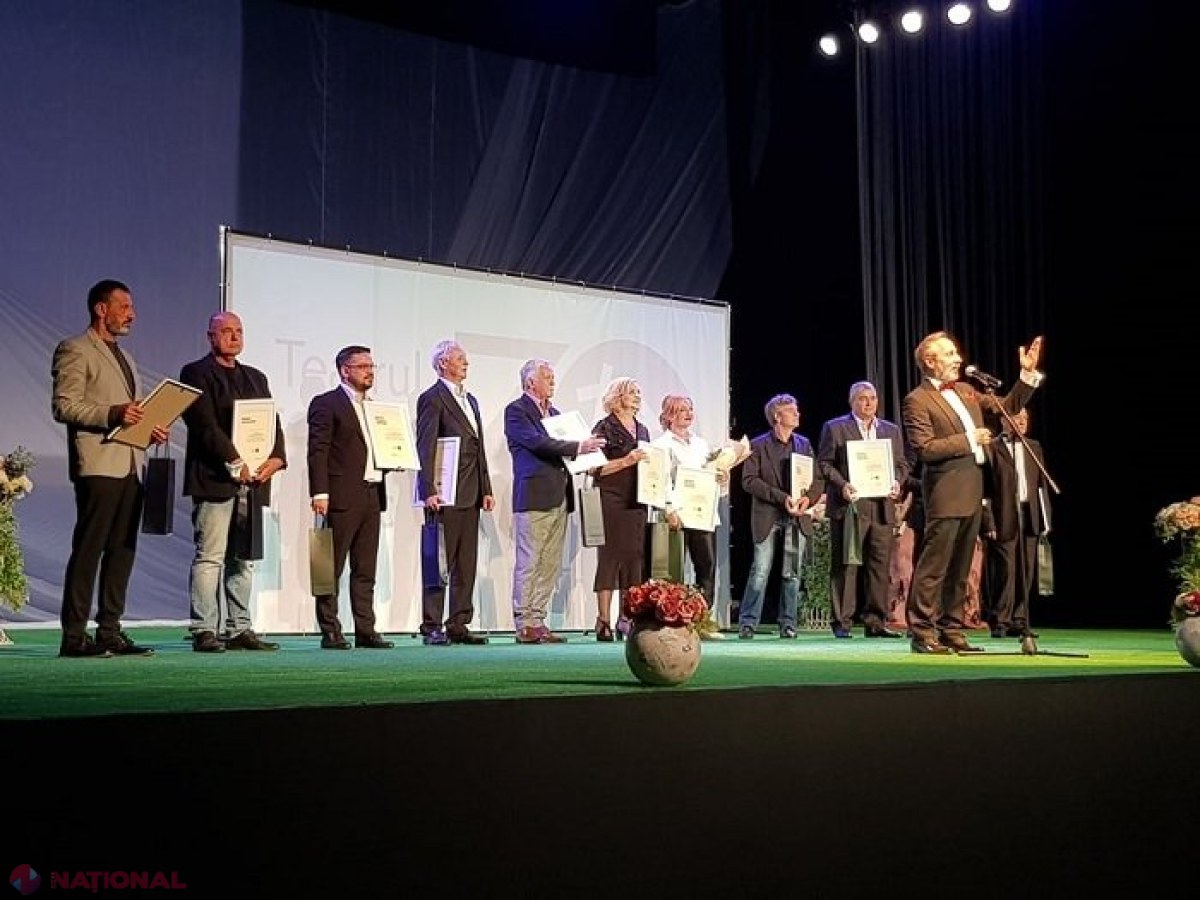 FOTO // Documentarul „Șapte personaje în căutarea unui teatru”, semnat de Mircea Surdu, la aniversarea a 30-a a Teatrului Național „Eugene Ionesco”: „Teatrul a apărut în stradă. Nu știam ce ne așteaptă, nimic nu ne interesa, era o nebunie...”