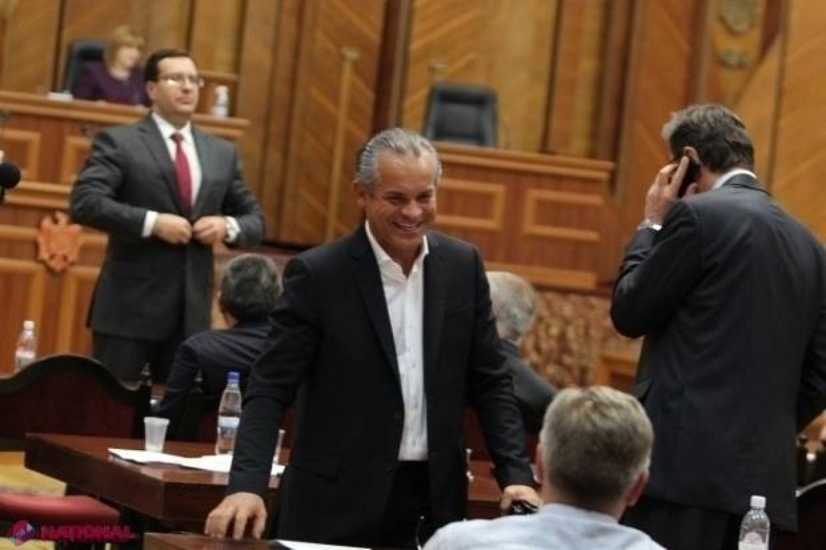 Plahotniuc și-a CEDAT o parte din afacere. Beneficiarul este un demnitar de stat