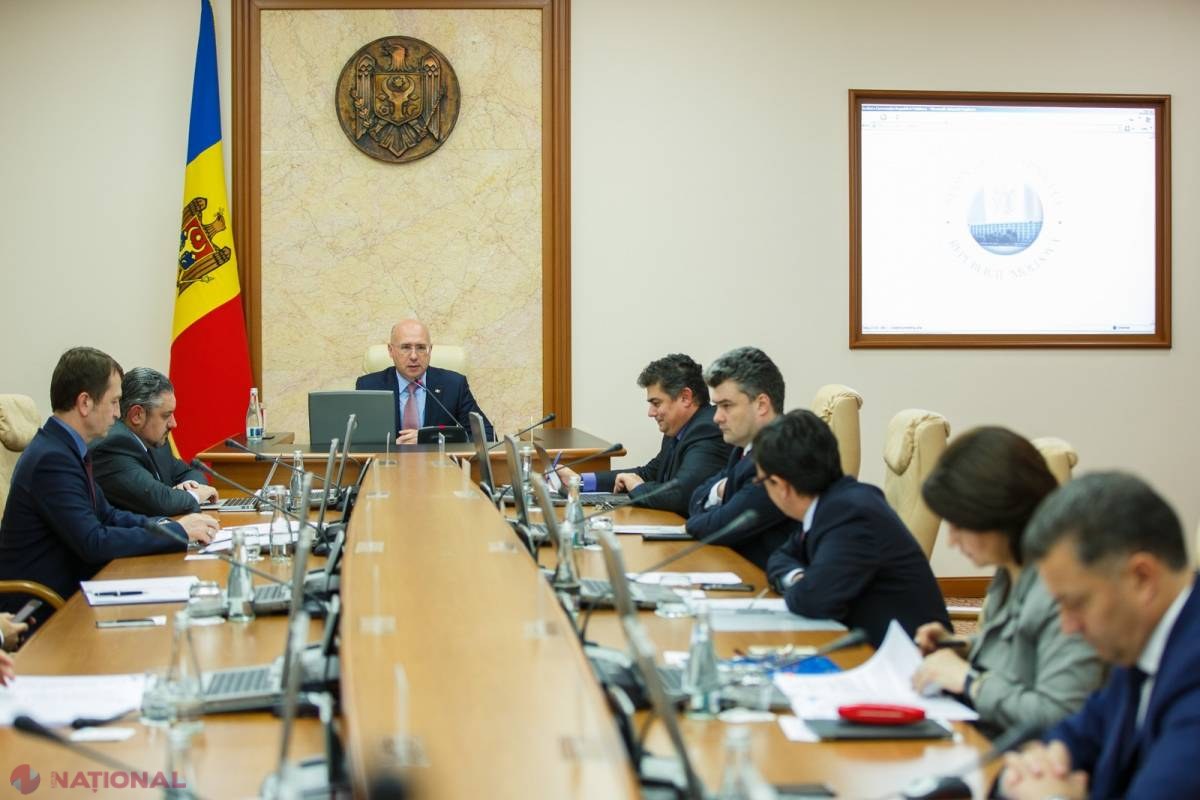 Contractele de PRIVATIZARE a unor obiective de stat vor fi REZILIATE. De ce este nemulțumit premierul Filip