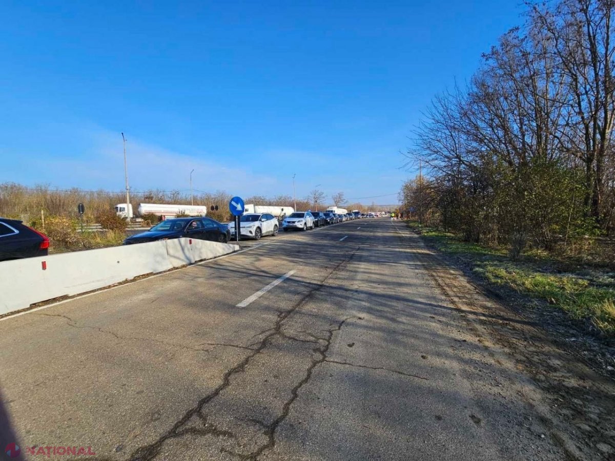 Cozi imense la vama Leușeni – Albița. Coloana de mașini, care vor să părăsească R. Moldova, se întinde până după Prut