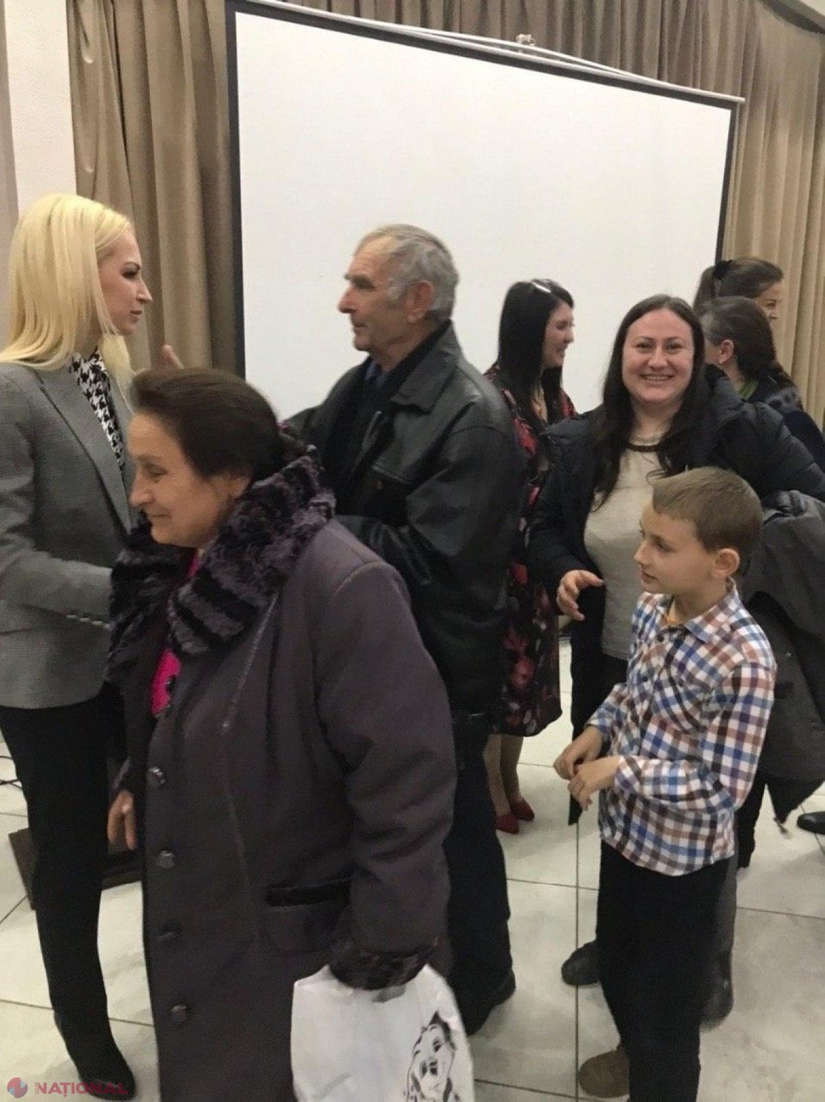 FOTO // Peste 1 500 de persoane au ADERAT în doar două zile la Partidul „ȘOR”: „Am mulțumit oamenilor că au încredere în noi și au ales să facă parte anume din marea noastră familie”