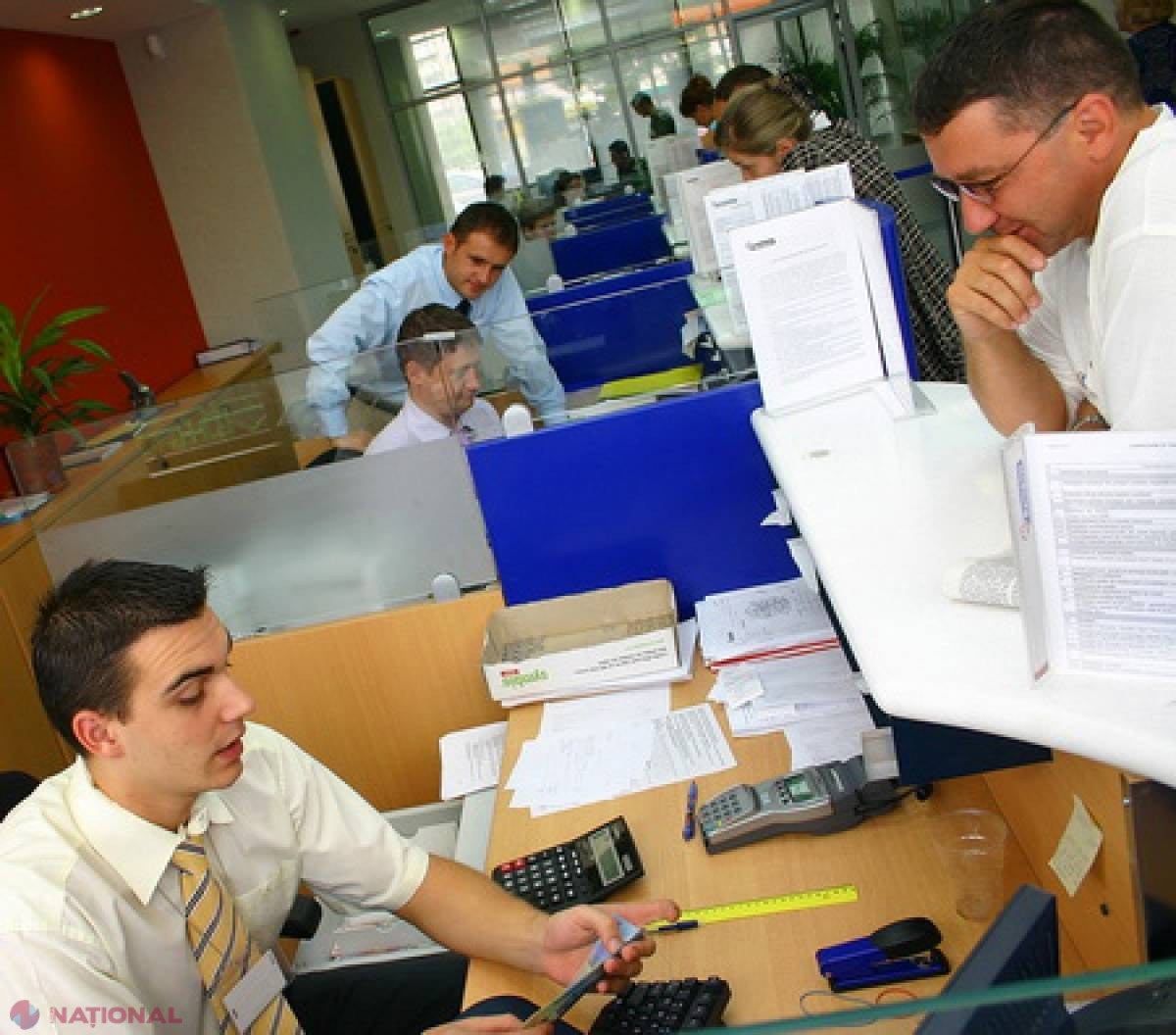 Angajații bancari ar putea contracta în condiții AVANTAJOASE credite cu o valoare DUBLĂ 