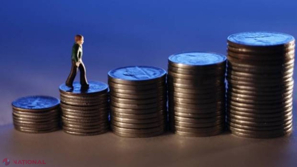 STATISTICĂ //  Cu cât s-a MAJORAT salariul mediu într-un an