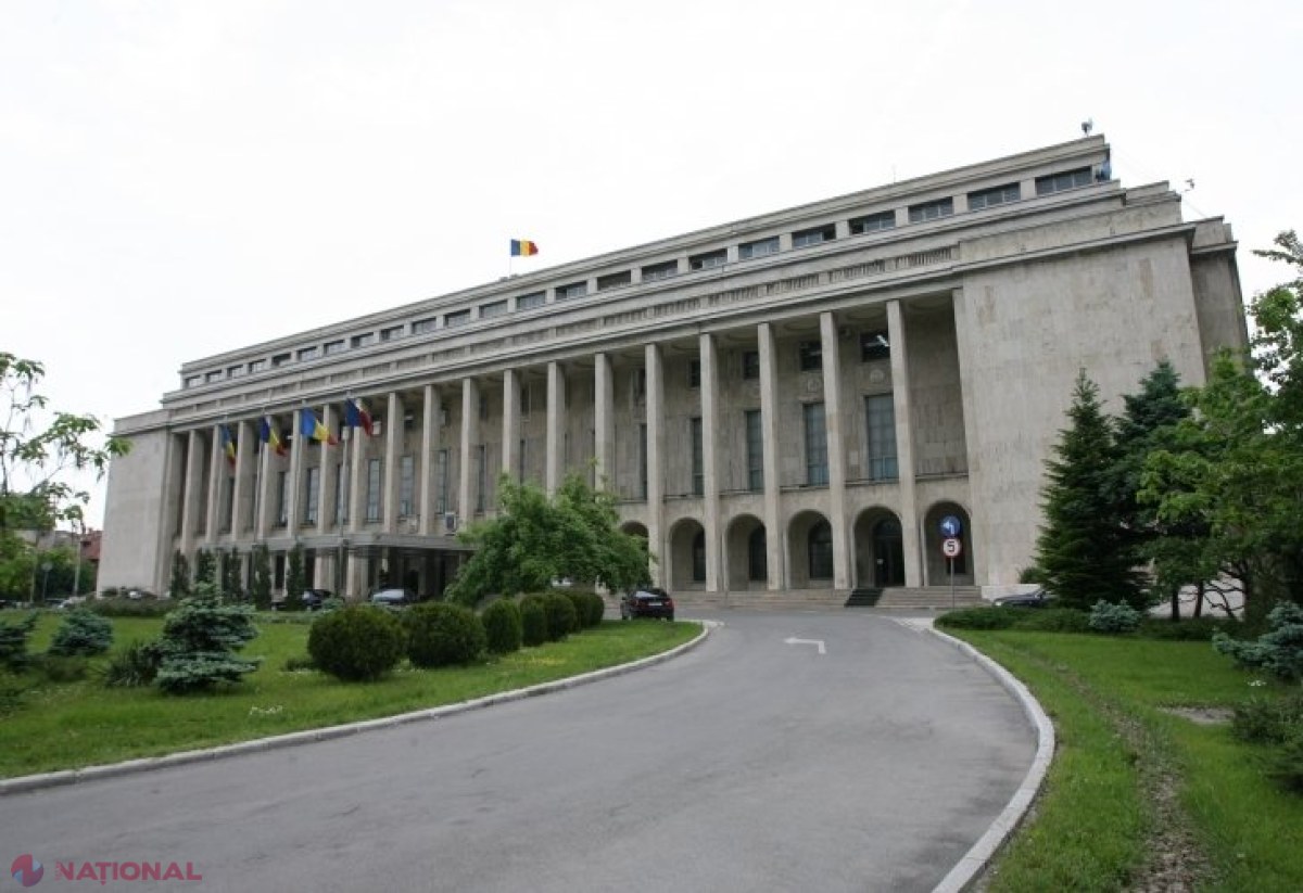 Coronavirus la Guvernul României! Angajat de la Secretariatul General ar fi intrat în contact cu femeia infectată. Suspiciune de COVID - 19 și la Parlament. Mai mulți senatori trimiși acasă 