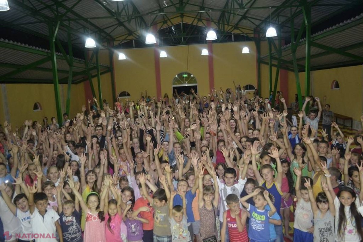 Copiii români, împreună! Cum se odihnesc basarabenii în taberele de peste Prut
