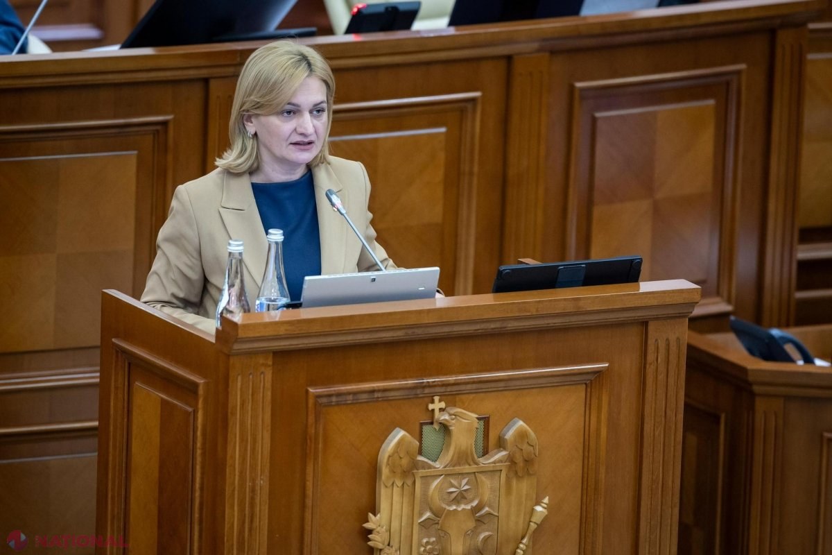 DOC // Parlamentul RENUNȚĂ la grupurile parlamentare de prietenie cu Rusia și Belarus. Dodon acuză guvernarea de „rusofobie agresivă​”, fără a condamna războiul sângeros pornit de Putin împotriva Ucrainei