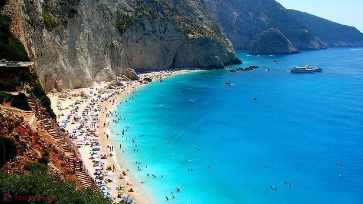 Grecia îşi vinde cele mai frumoase plaje