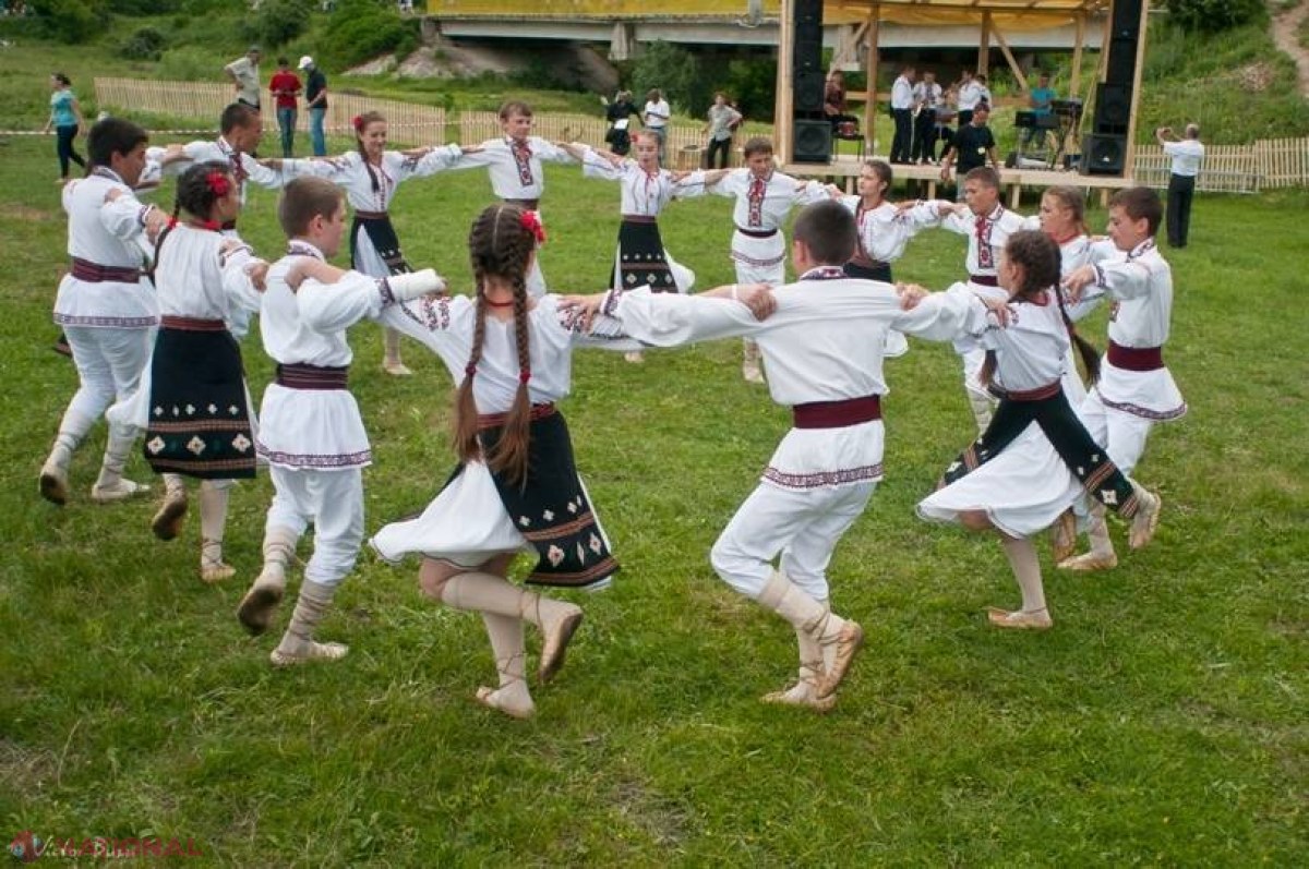 Burse pentru oamenii de știință din R. Moldova în valoare de 12 000 de euro de la ERSTE