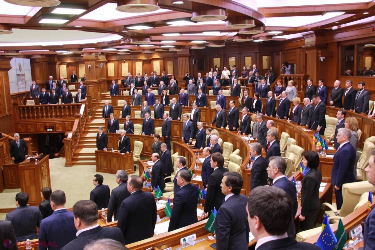 PLDM, PD și PL sunt SOLIDARE cu Ministerul Educației. Propunerea comuniștilor nu a trecut