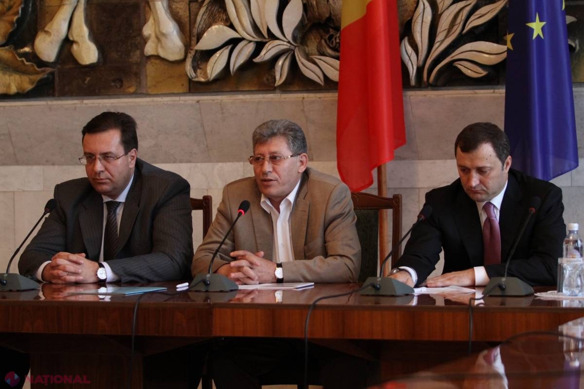 Întâlnire DECISIVĂ? Liderii PLDM, PD și PL, din nou la negocieri