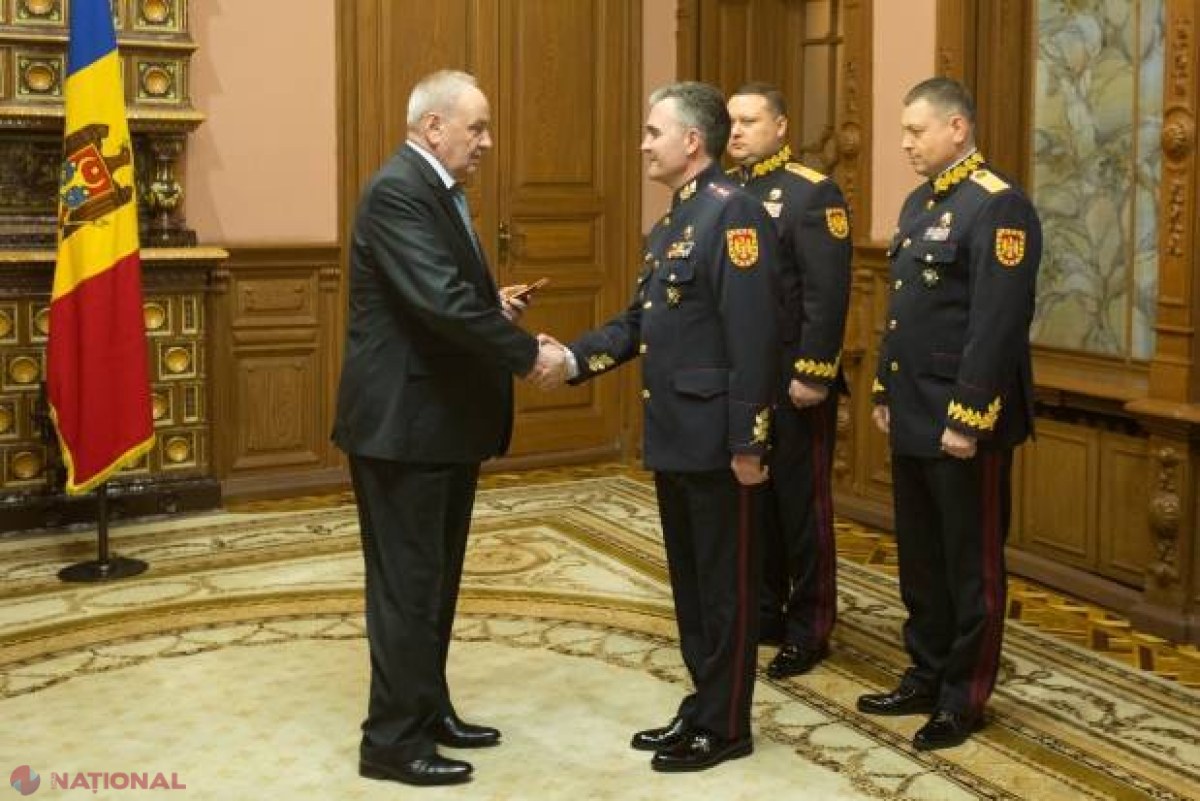 Timofti a „uns” încă un general-maior