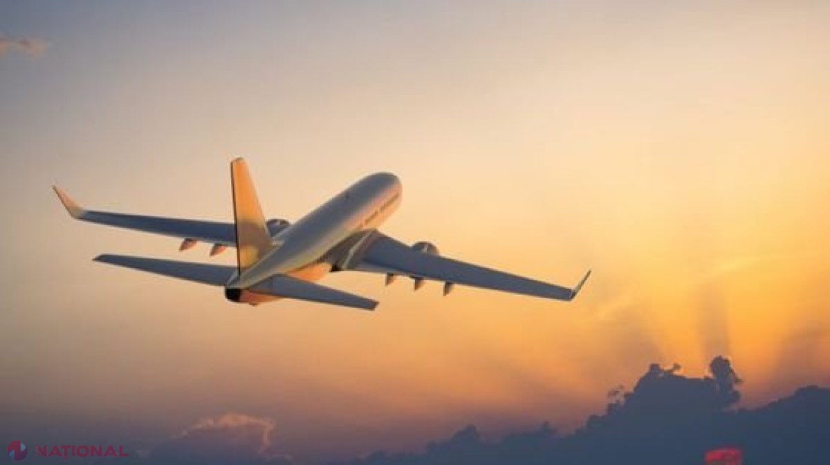Momente de PANICĂ pentru pasagerii unui zbor transatlantic. Unul dintre piloţi a ieşit din cabină şi a făcut ceva INCREDIBIL, la clasa business