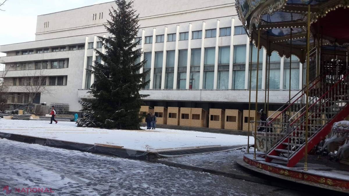 SCHIMBARE de ITINERAR pentru transportul public: De ce va fi SUSPENDAT traficul rutier timp de o LUNĂ pe o stradă importantă din centrul Chișinăului