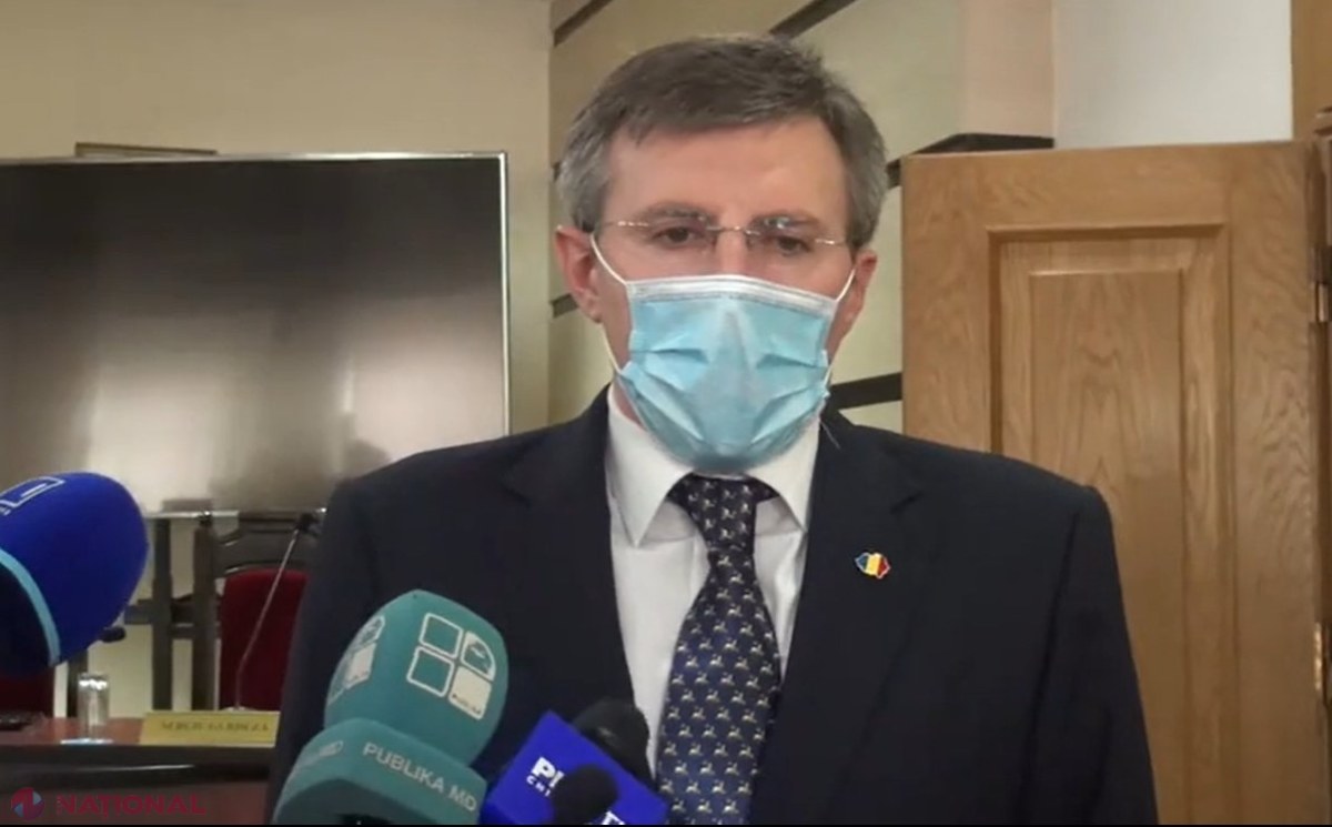 Dorin Chirtoacă a adus la CEC 23 100 de semnături în favoarea sa, pentru ca să poată candida la prezidențiale: „De ce așa târziu? Am sperat până în ultima clipă că vom avea un singur candidat anti-Dodon”
