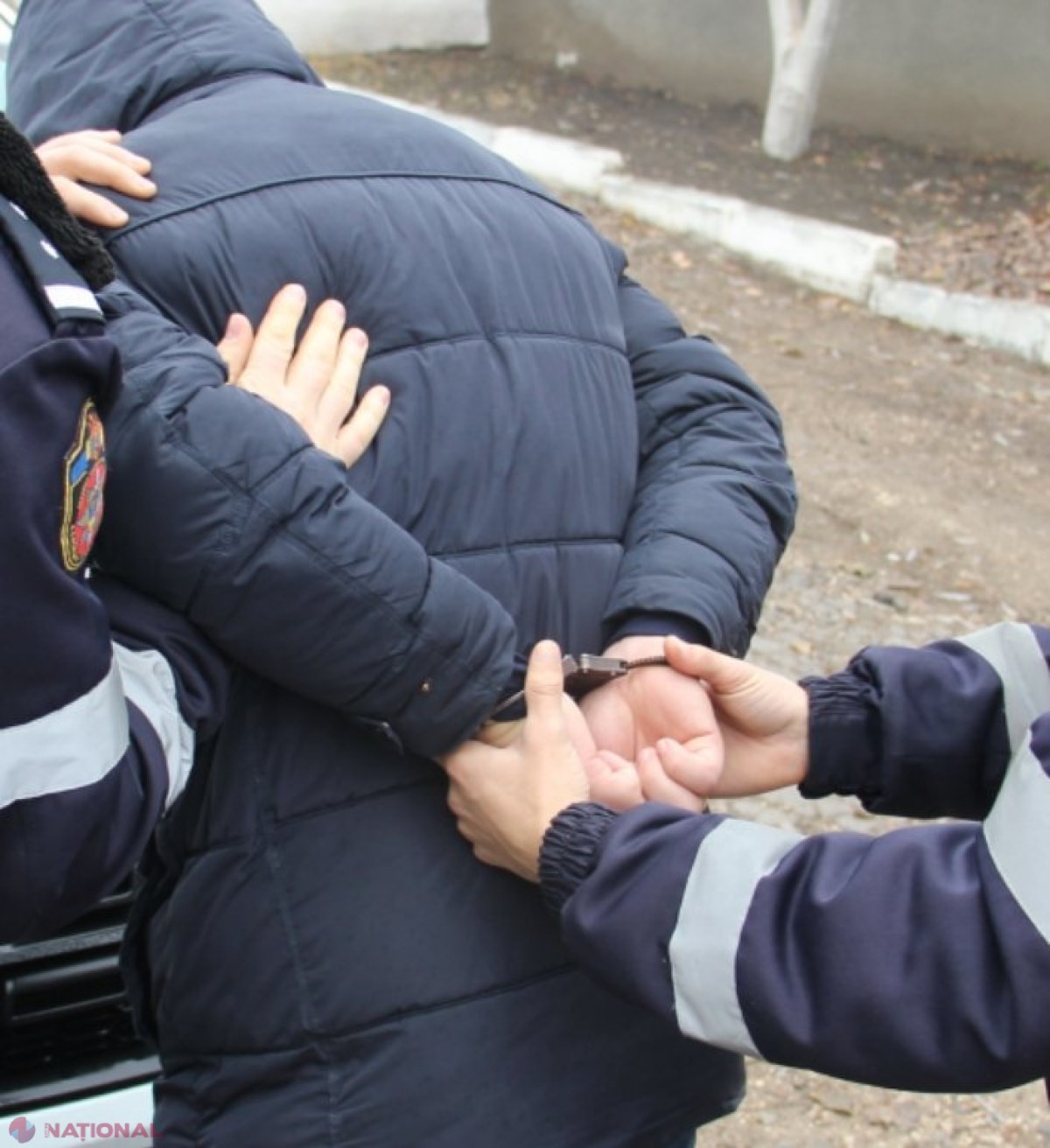 Cine a OMORÂT trei oameni la Ocnița: Poliția a reținut un suspect