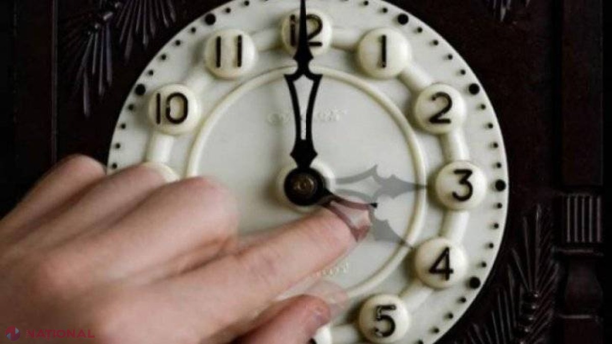 Când se schimbă ora 2018. Noaptea în care trecem la ORA DE VARĂ 2018: Ora 3 devine ora 4